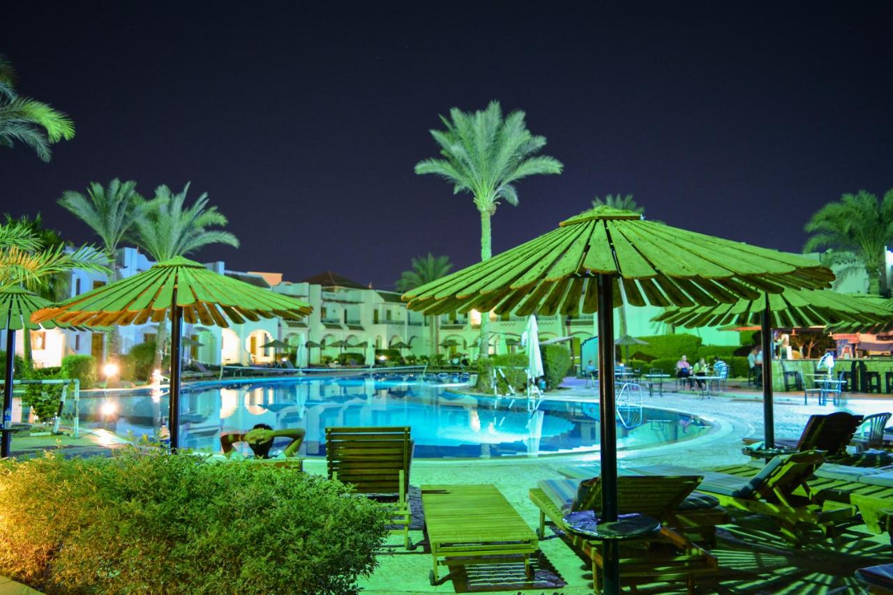 Dive Inn Hotel
