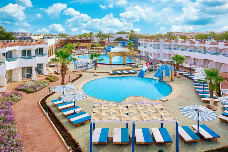dal travel Dreams Vacation Resort