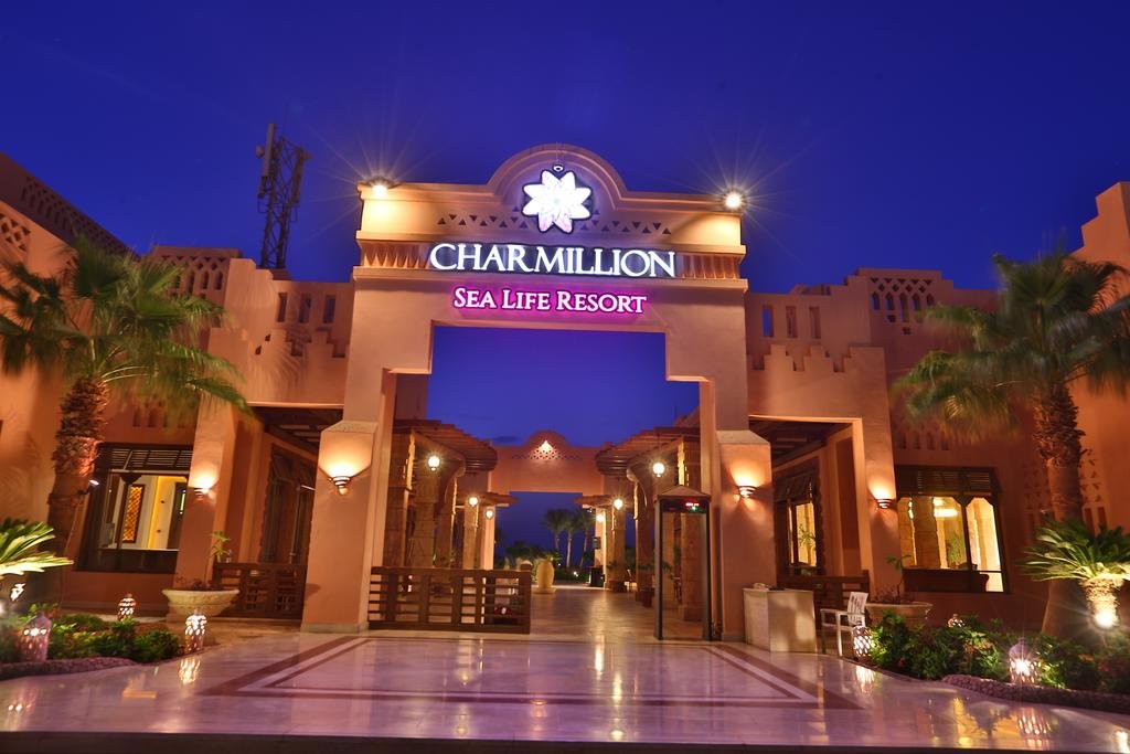 dal travel Charmillion Sea Life