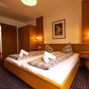 Hotel Anton Pension cazare Soelden