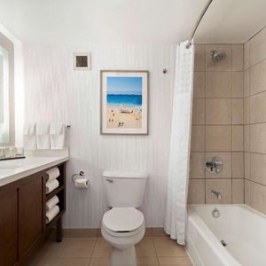 Hotel Embassy Suites By Hilton Anaheim South cazare Anaheim