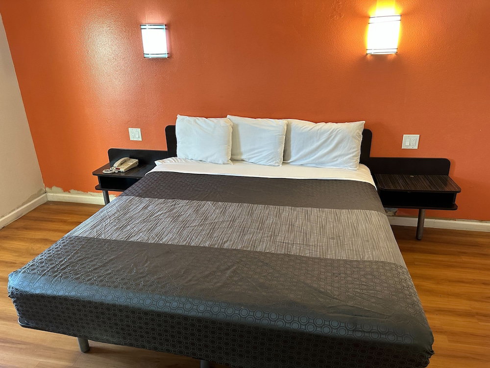 Hotel Beach Side Inn Anaheim