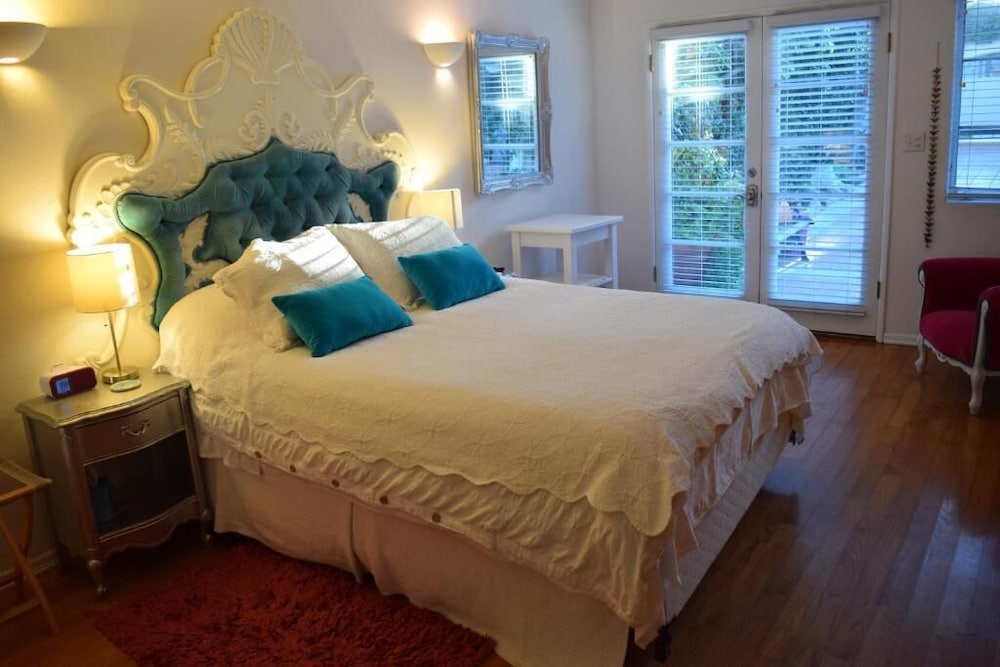 Hotel Beverly Hills Celebrity Home