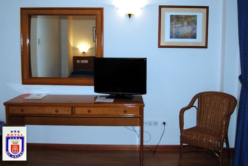 Hotel Peña De Arcos