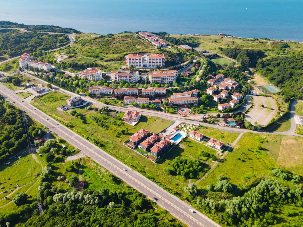 Uçar Royal Hotel And Conference Hall