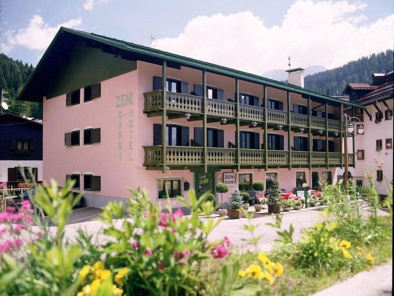 Hotel Garni Zeni Hotel