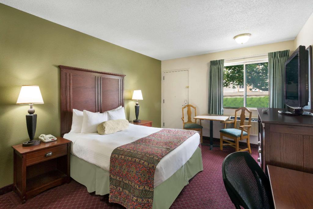 Hotel Baymont By Wyndham Bozeman