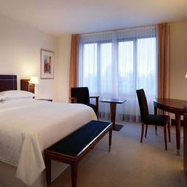 Hotel Sheraton Carlton Hotel Nuernberg cazare Nuremberg