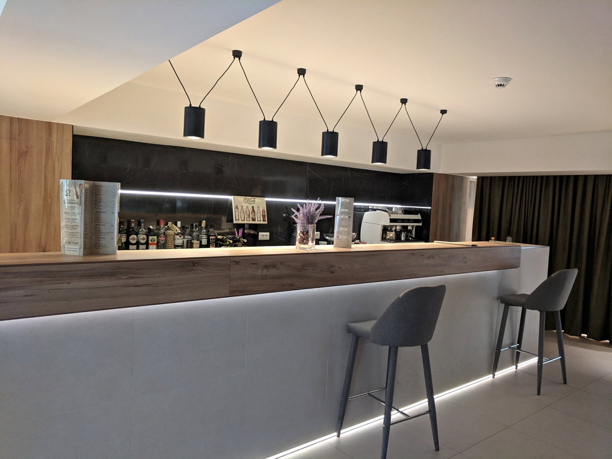 Complex Hotelier Cota O Mie