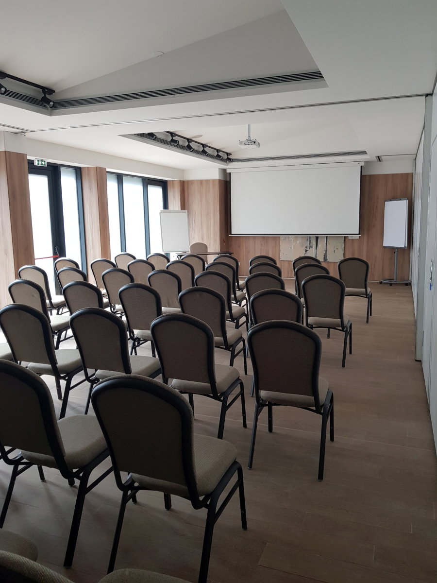 Complex Hotelier Cota O Mie