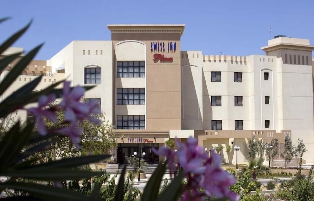 Swiss Inn Plaza