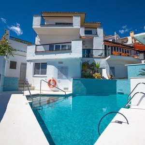 Sejur Hostal Casa Mercedes vacanta Nerja