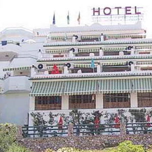 Sejur Jose Cruz vacanta Nerja