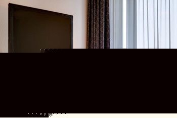 Hotel Park Inn By Radisson Köln City West