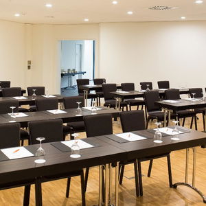 Hotel Stadthotel Am Römerturm cazare Koln