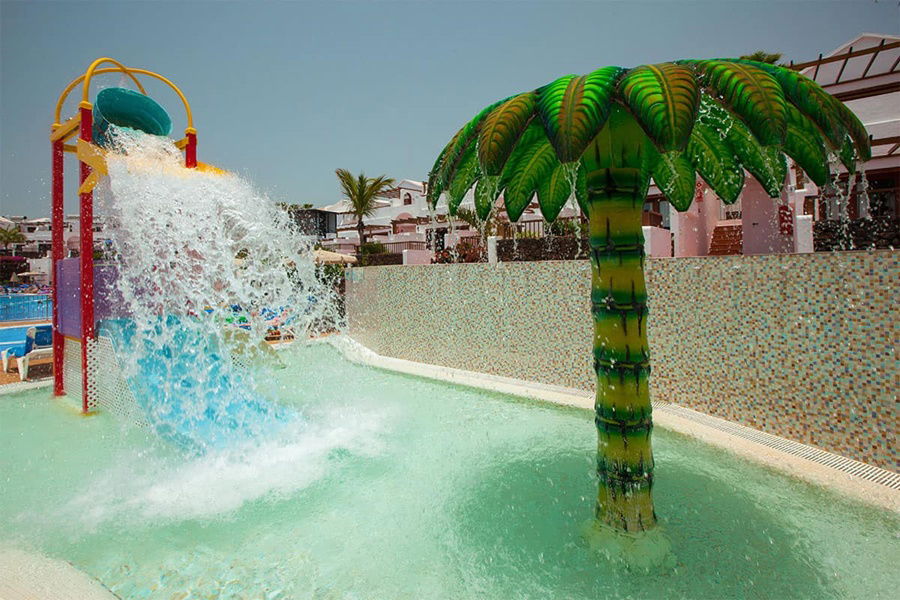 Hotel Flamingo Beach Resort