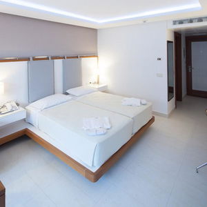 Hotel Alimounda Mare cazare Karpathos