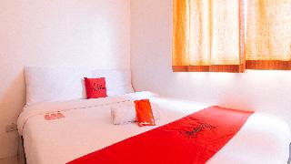 Hotel Reddoorz Jardin Lrt Tayuman Manila