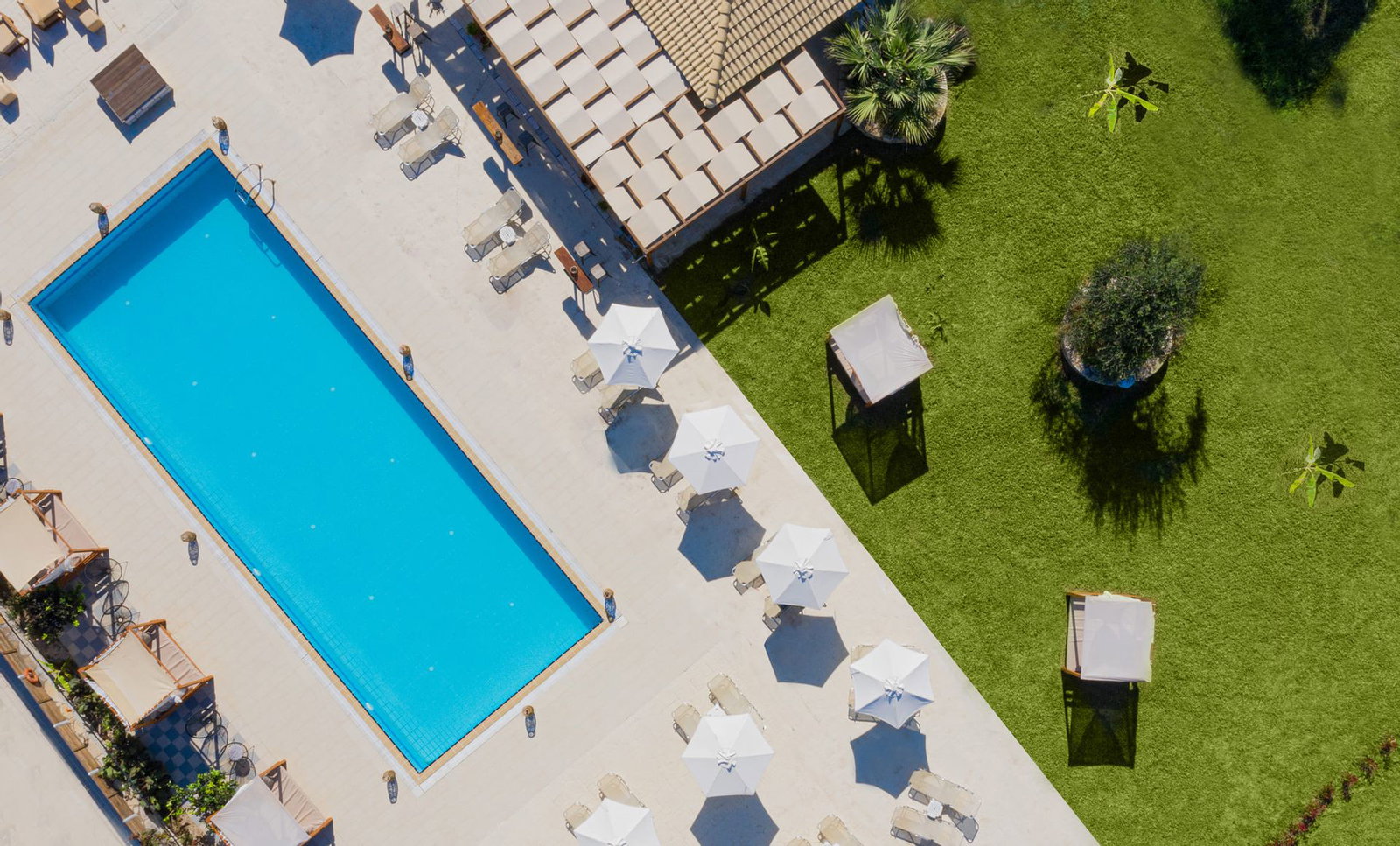 dal travel Ekati Mare Boutique Resort