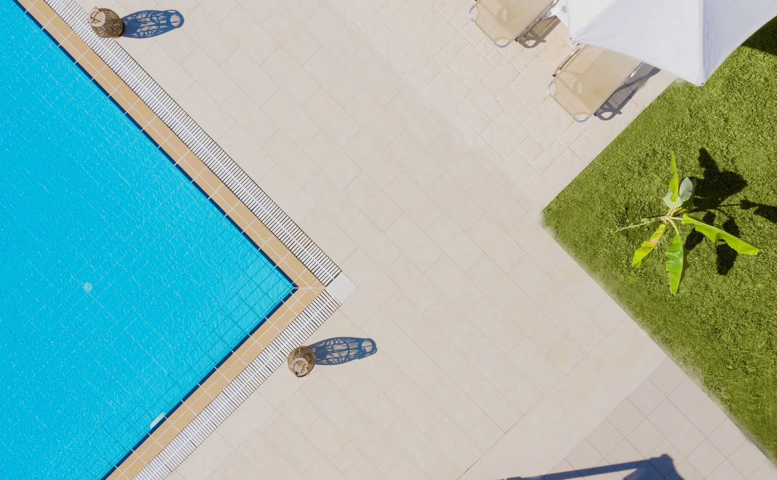 dal travel Ekati Mare Boutique Resort