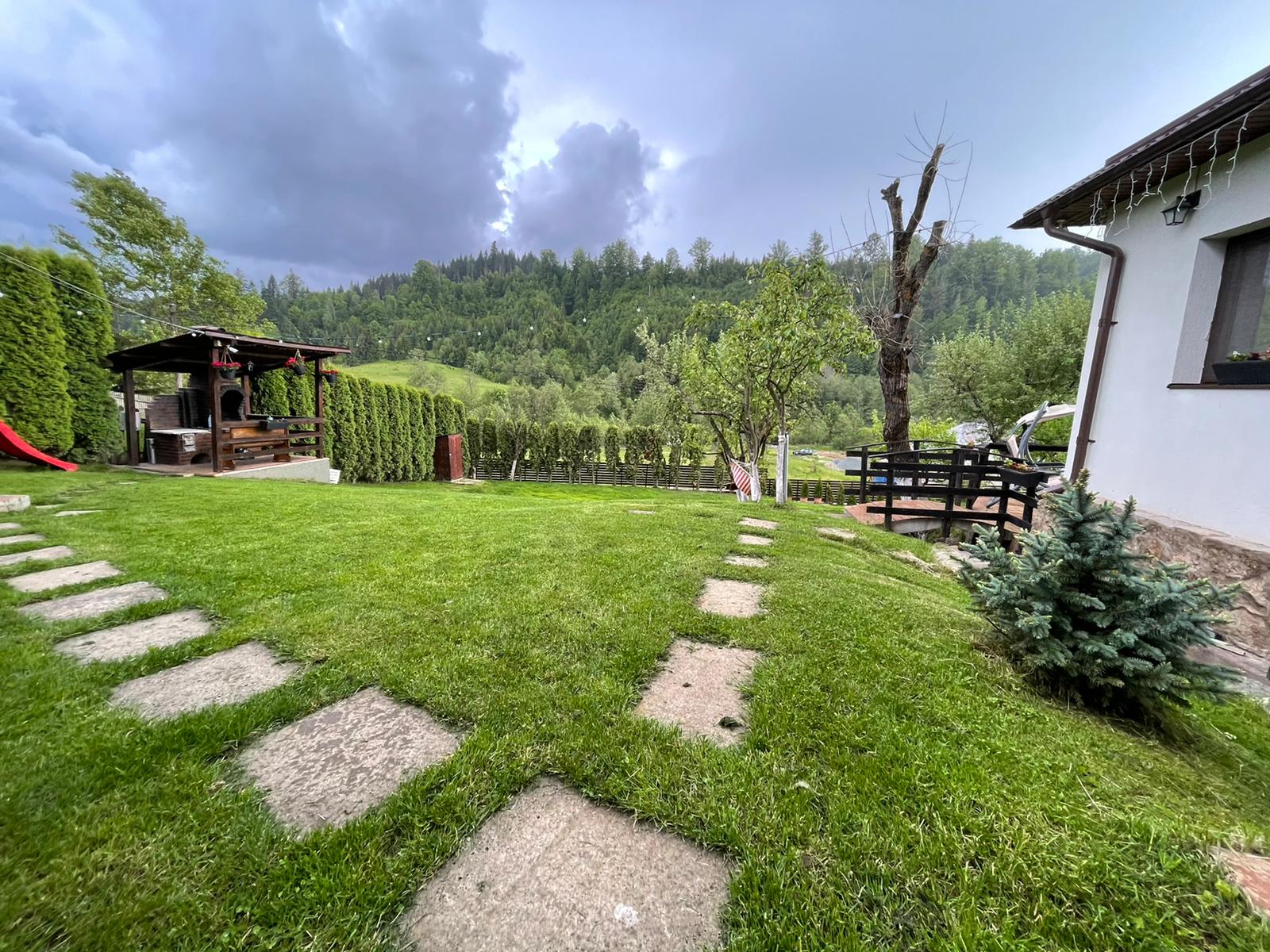 Cazare Colibita Casa Lipan
