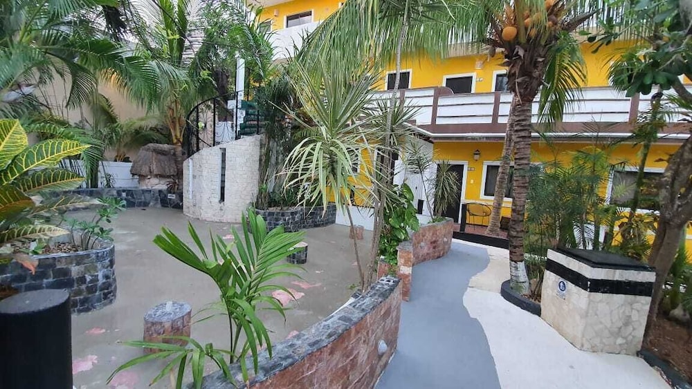 Hotel Maya Bric