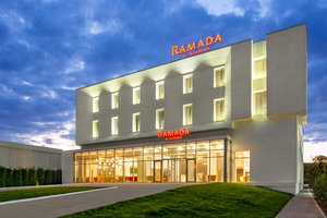 Hotel Ramada By Wyndham Targu Jiu cazare Targu Jiu