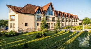 Hotel Conacul Archia cazare Deva
