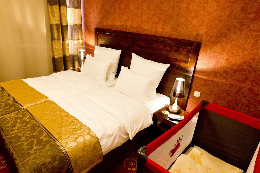 Columbus Hotel