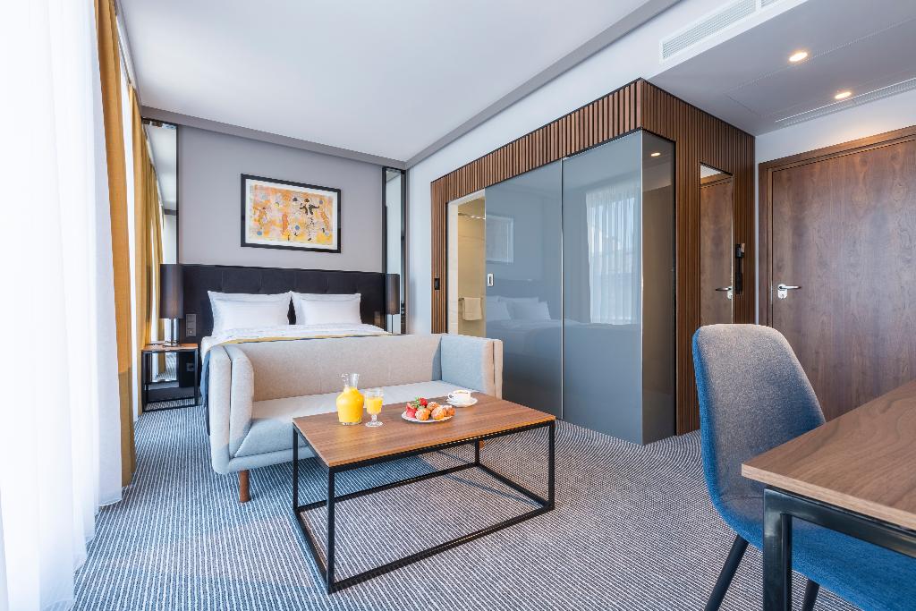 Hotel Grand Ascot Hotel