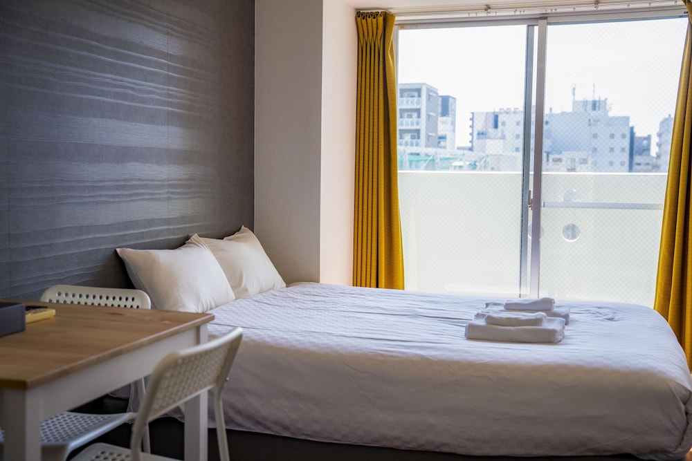 Hotel S-Presso Namba Parks Street