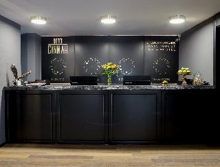 Hotel Cinnah