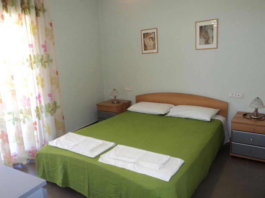 Hotel Violeta Apartments
