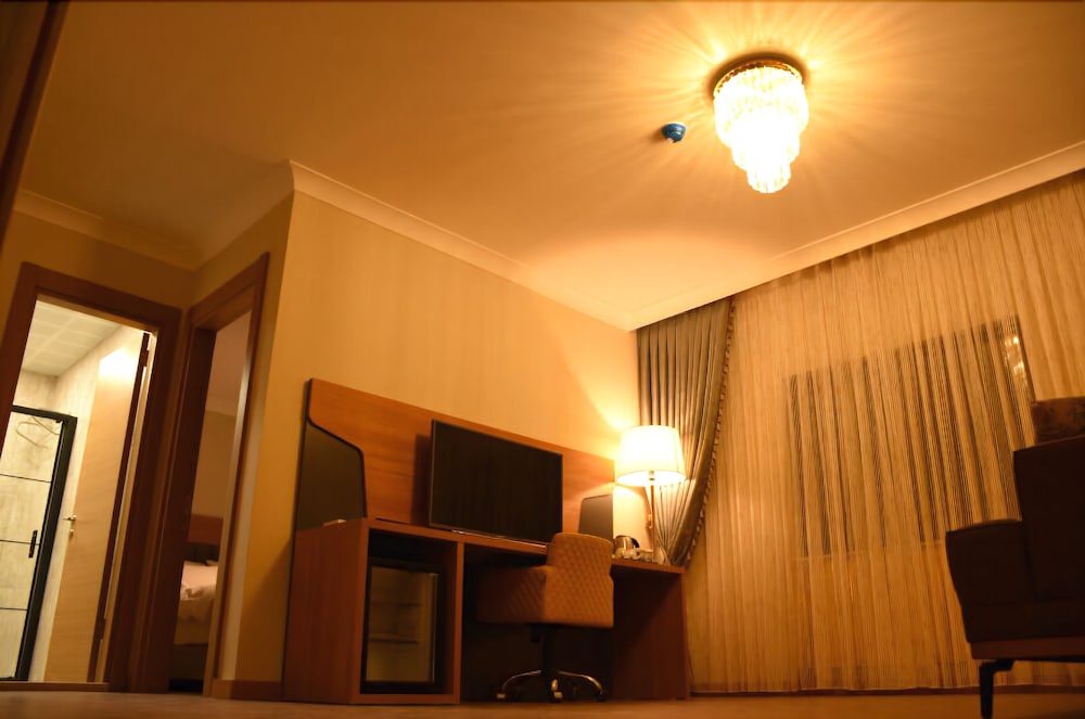 Hotel Ak Life Hotel & Suit