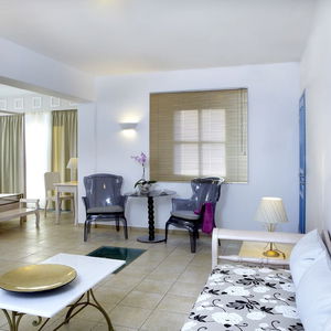 Sejur Mitos Suites vacanta Naxos