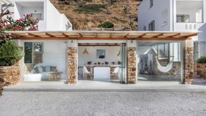 Hotel Halcyon Suites And Villas Naxos cazare Naxos