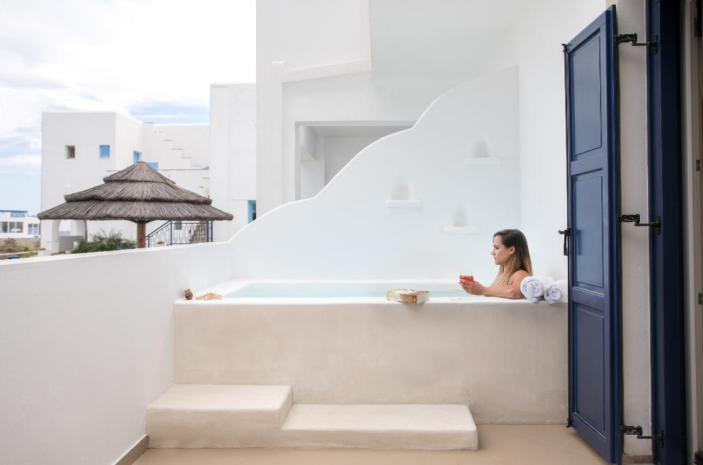 Liana Beach Hotel And Spa