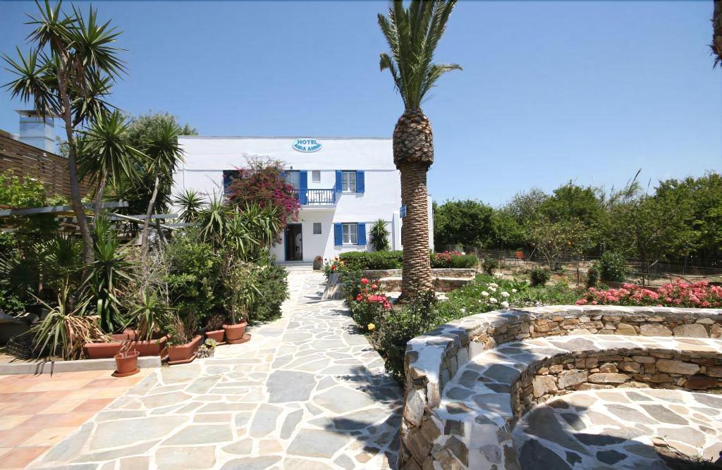 Agia Anna Hotel
