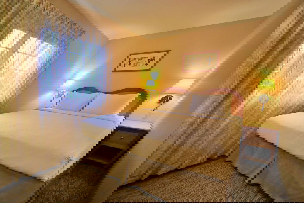 Hotel Anaheim Portofino Inn And Suites