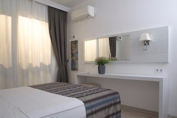 Hotel Sun Suit Hotel