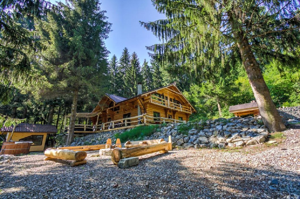 Q Chalet