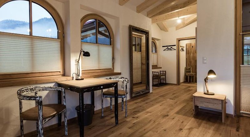 Hotel Alpenpension Claudia