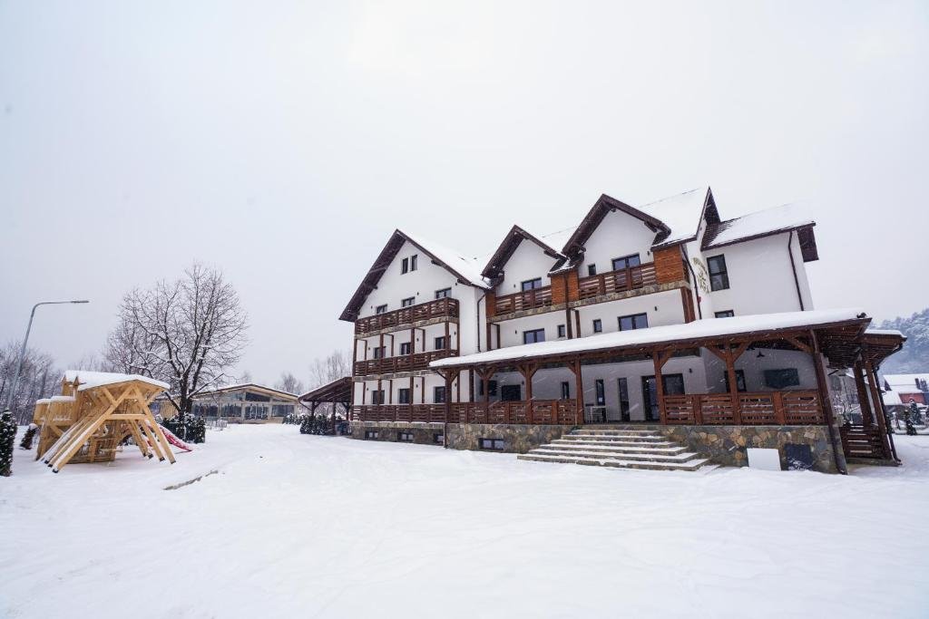 Hotel Yara