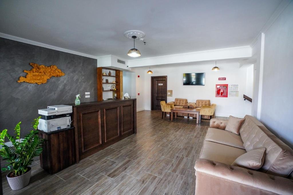 Hotel Yara