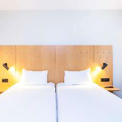 Hotel Ibis Madrid Alcala De Henares La Garena cazare Alcala de Henares