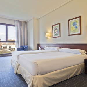 Hotel Occidental Pamplona cazare Pamplona