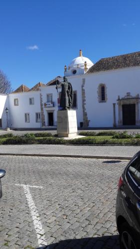 Hotel Residencial Condado Lda