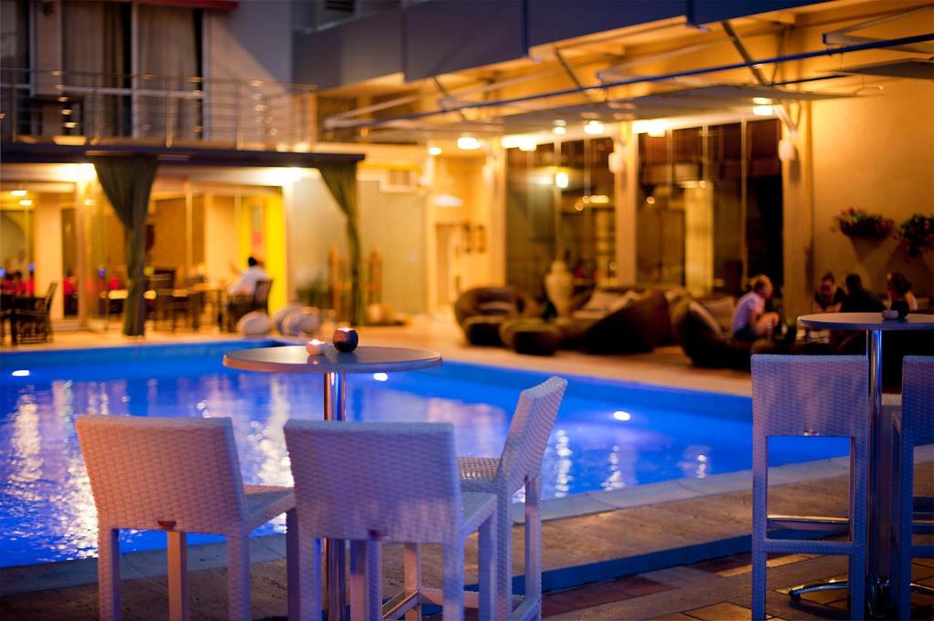 dal travel Congo Palace Hotel