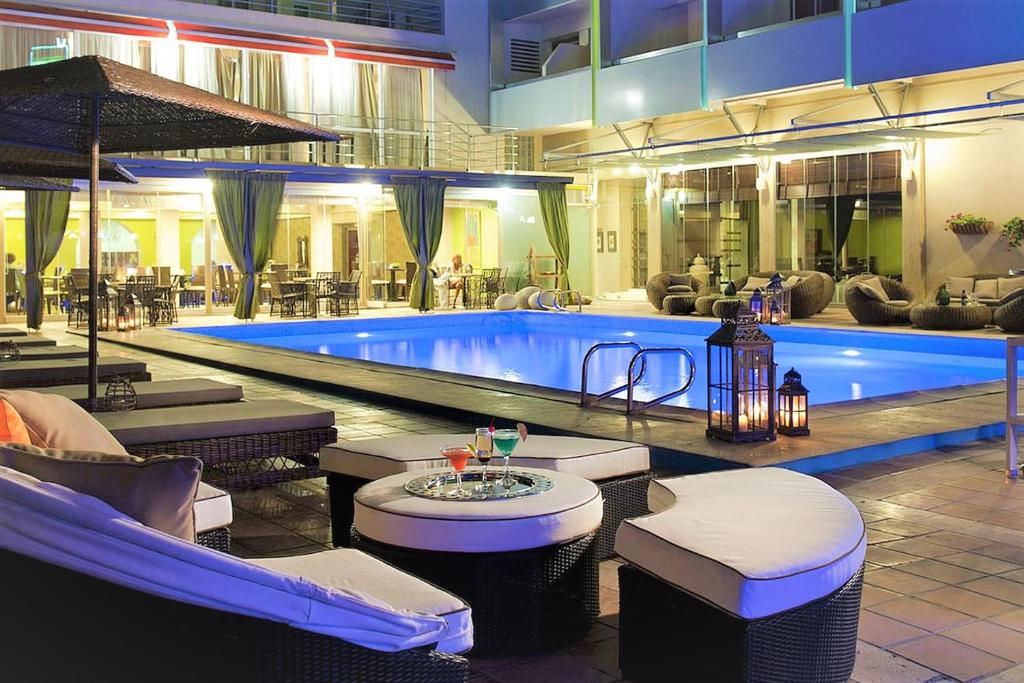 dal travel Congo Palace Hotel