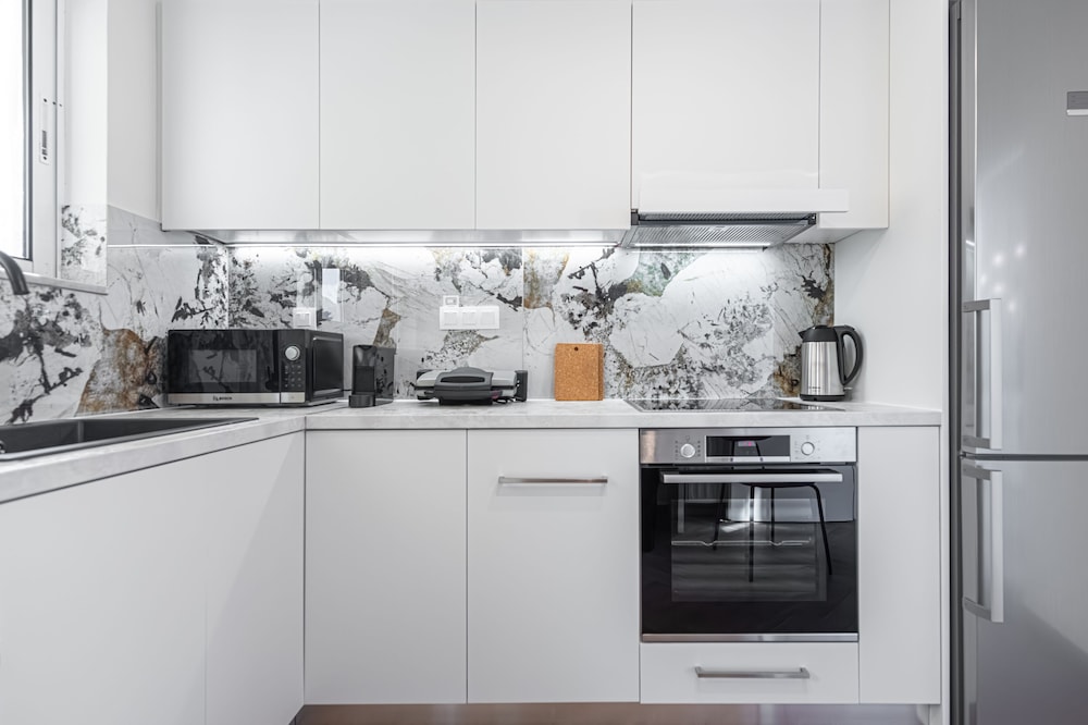 Phaedrus Living: Glyfada Seaview Luxury Penthouse